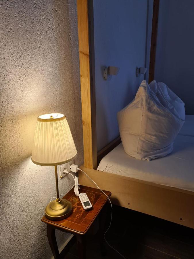 Jetpak Alternative Eco Hostel Солун Екстериор снимка