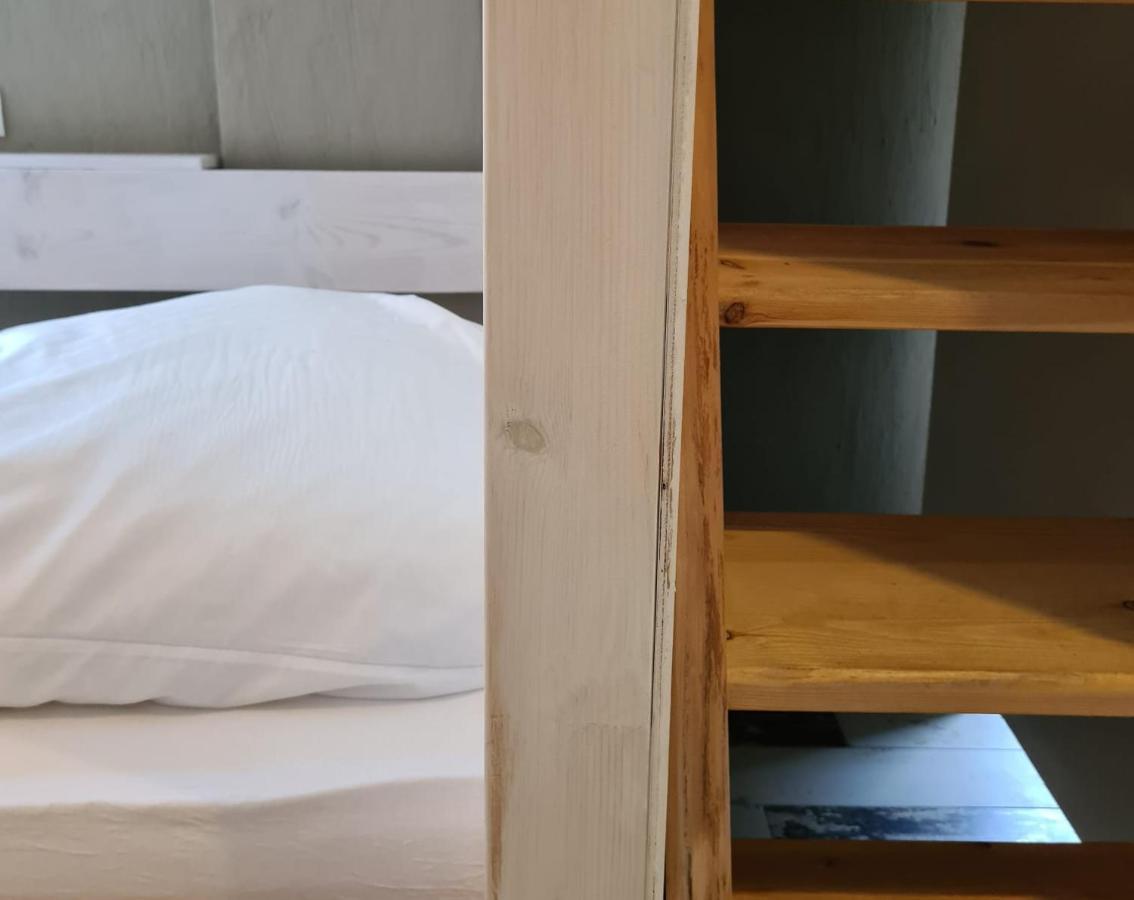 Jetpak Alternative Eco Hostel Солун Екстериор снимка